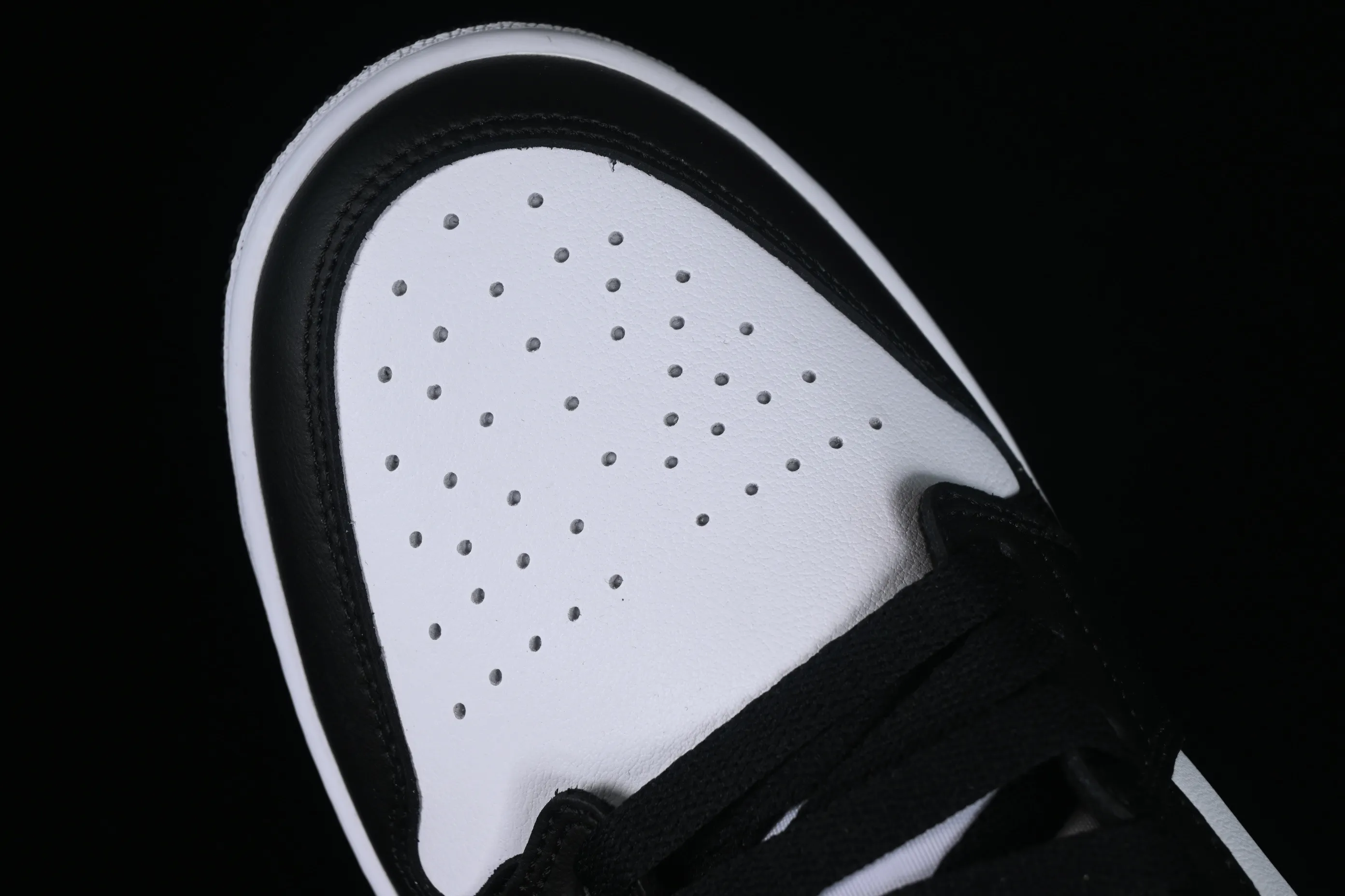 All categories Air Jordan Jordan series basketball shoes Air Jordan 1 Low Air Jordan 1 Low AJ1 Joe 1 mint black green low-top cultural basketball shoes 553558-131